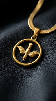 Nuvel Command Necklace