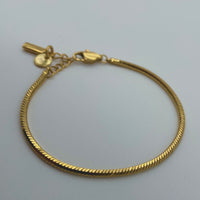 Luxora Gold Beaded Bracelet